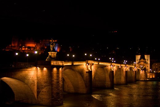 Fotospaziergang durch das abendliche Heidelberg, alte Brücke
